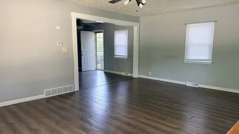 7631 Elm Avenue Machesney Park IL 61115