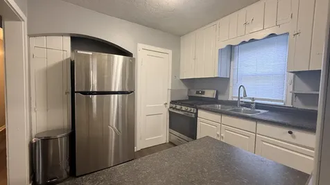 7631 Elm Avenue Machesney Park IL 61115