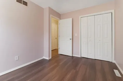 1407 Ridgeport Avenue Bloomington IL 61704