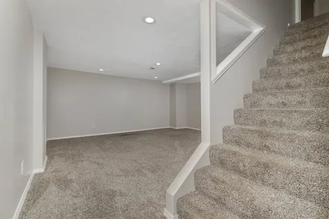 1407 Ridgeport Avenue Bloomington IL 61704