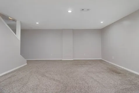 1407 Ridgeport Avenue Bloomington IL 61704
