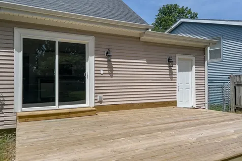 1407 Ridgeport Avenue Bloomington IL 61704