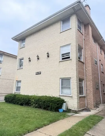 8658 West Summerdale Avenue Chicago IL 60656