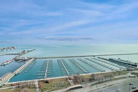 211 North Harbor Drive Chicago IL 60601