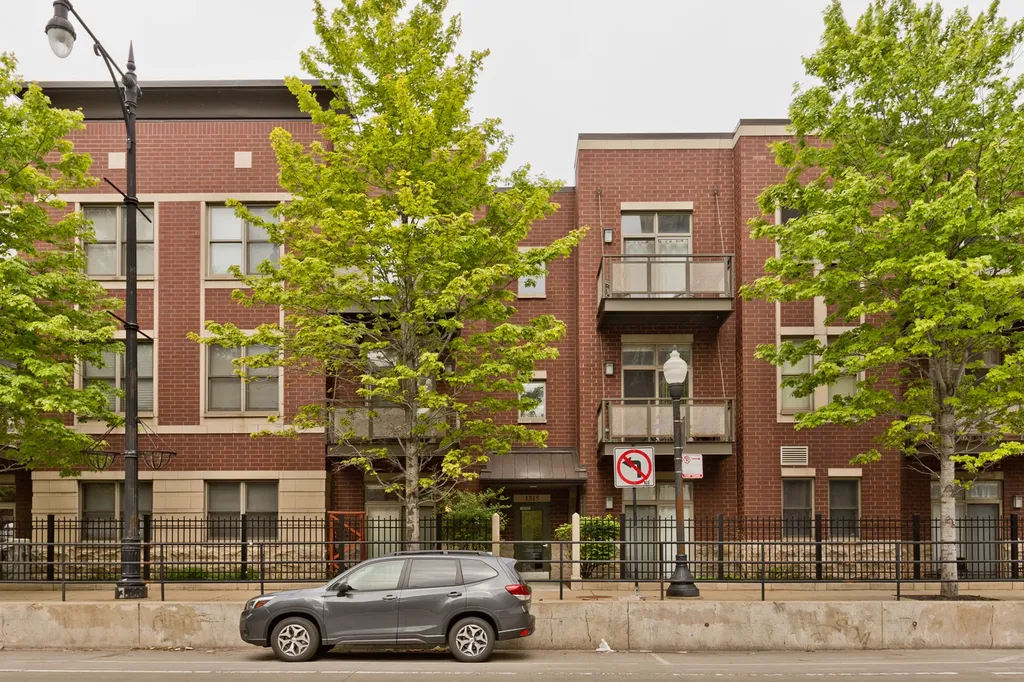 1515 South Halsted Street Chicago IL 60607