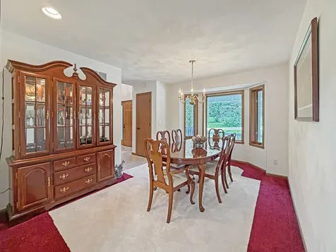 1954 Delmar Drive Freeport IL 61032
