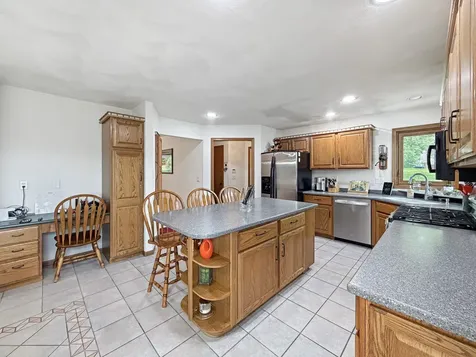 1954 Delmar Drive Freeport IL 61032
