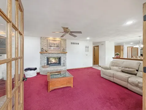 1954 Delmar Drive Freeport IL 61032