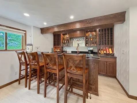 1954 Delmar Drive Freeport IL 61032