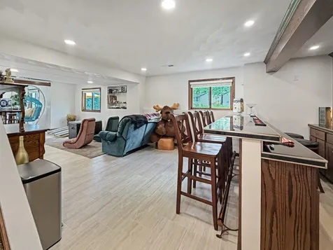1954 Delmar Drive Freeport IL 61032