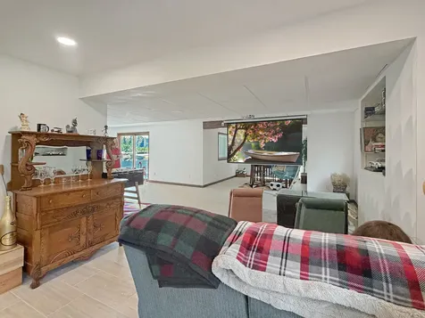 1954 Delmar Drive Freeport IL 61032