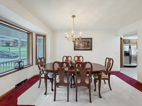 1954 Delmar Drive Freeport IL 61032
