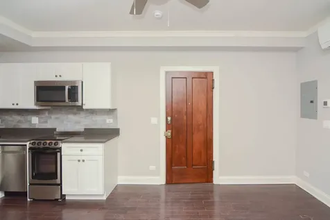 640 West Wrightwood Avenue Chicago IL 60614