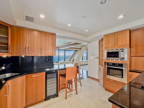 175 East Delaware Place Chicago IL 60611
