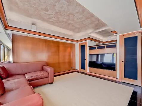 175 East Delaware Place Chicago IL 60611