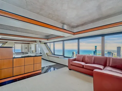 175 East Delaware Place Chicago IL 60611