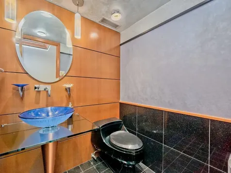 175 East Delaware Place Chicago IL 60611
