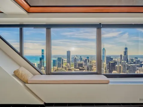 175 East Delaware Place Chicago IL 60611