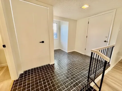 11151 Cottonwood Drive Palos Hills IL 60465