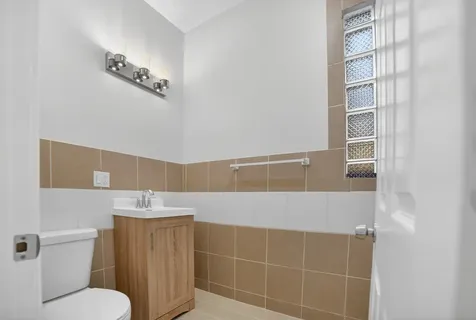1419 South Kedvale Avenue Chicago IL 60623