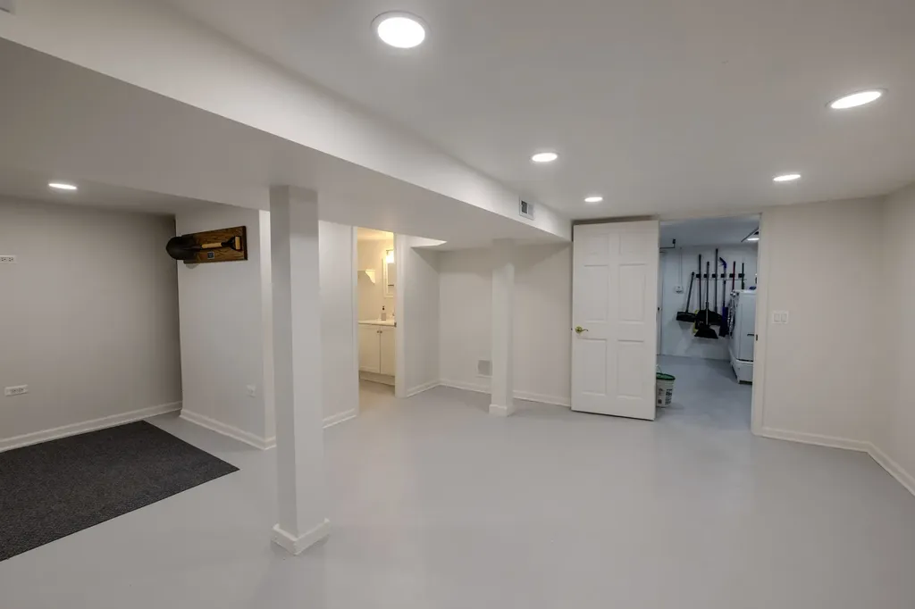 5401 North Magnet Avenue Chicago IL 60630
