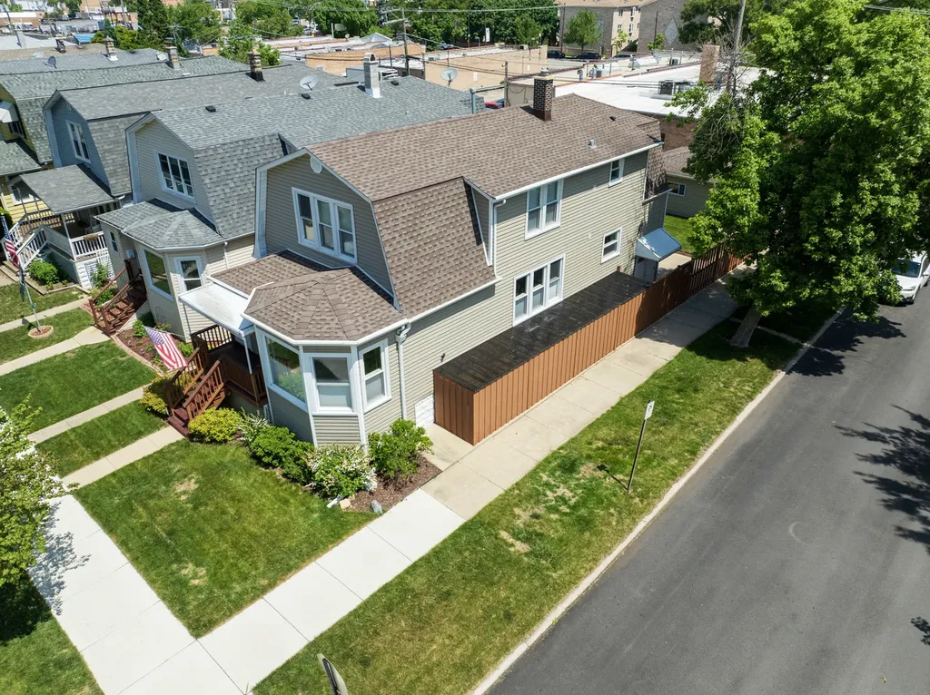 5401 North Magnet Avenue Chicago IL 60630