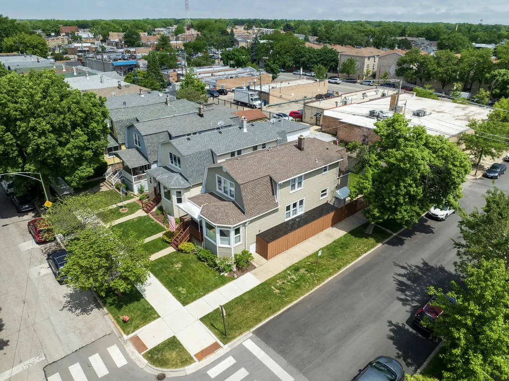 5401 North Magnet Avenue Chicago IL 60630
