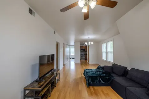 5401 North Magnet Avenue Chicago IL 60630