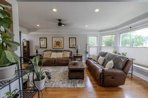 5401 North Magnet Avenue Chicago IL 60630