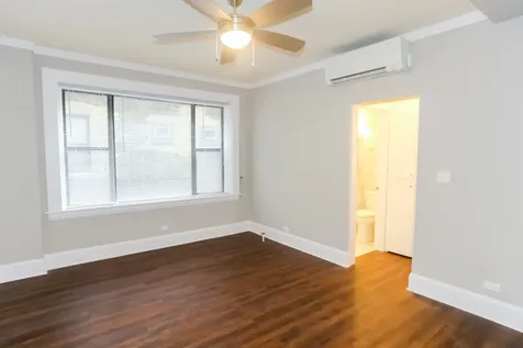 817 West Lakeside Place Chicago IL 60640