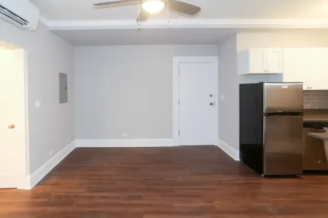 817 West Lakeside Place Chicago IL 60640