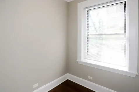 817 West Lakeside Place Chicago IL 60640