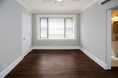 817 West Lakeside Place Chicago IL 60640