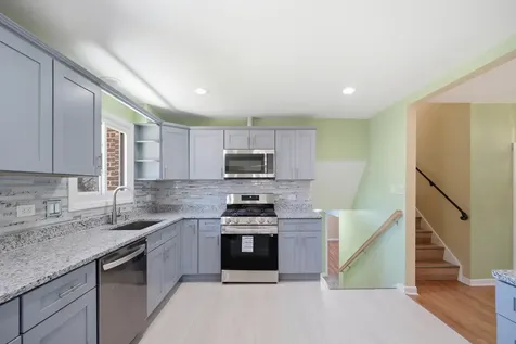 191 Montclare Lane Wood Dale IL 60191