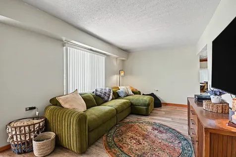 2851 Heritage Drive Joliet IL 60435