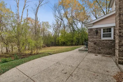 1305 Warwick Court Deerfield IL 60015