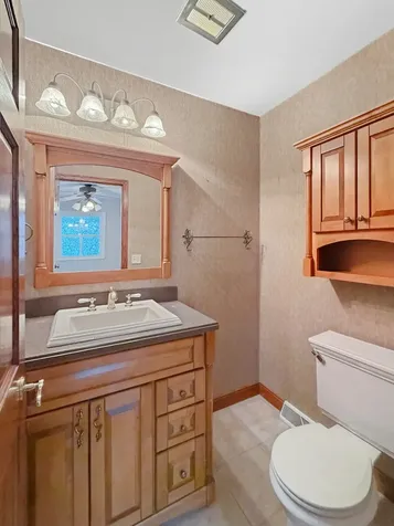 1734 West Stephenson Street Freeport IL 61032