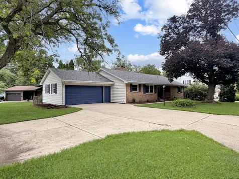 1734 West Stephenson Street Freeport IL 61032