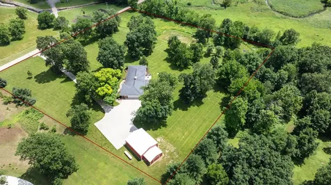 1048 North Blind Road Chana IL 61015