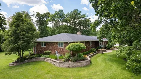 1048 North Blind Road Chana IL 61015