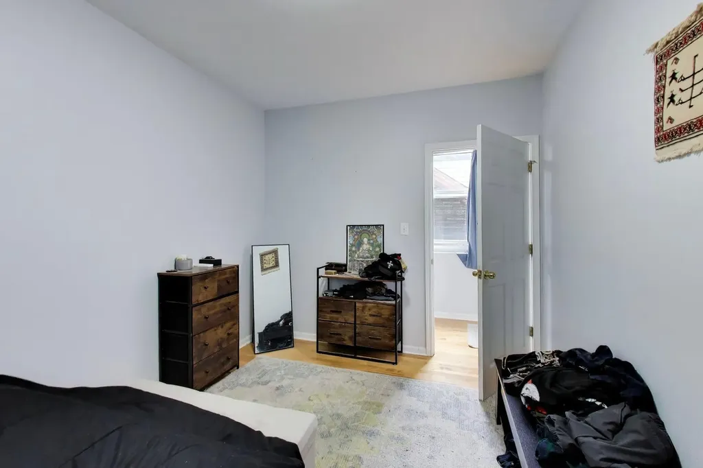 2779 West Henry Court Chicago IL 60647