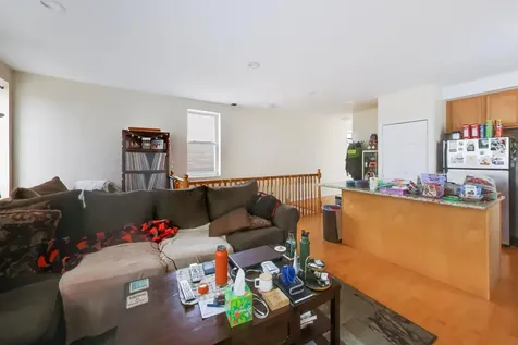 2779 West Henry Court Chicago IL 60647