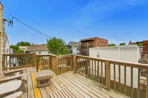 2779 West Henry Court Chicago IL 60647