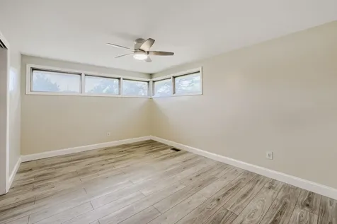 621 West Slocum Lake Road Wauconda IL 60084