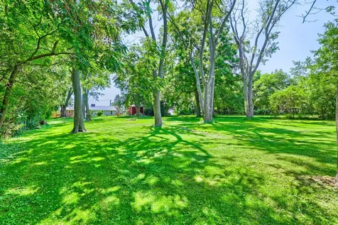 621 West Slocum Lake Road Wauconda IL 60084