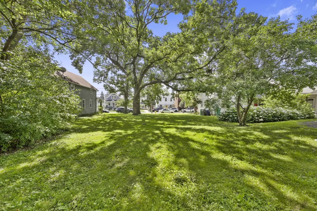 14323 South Beacon Avenue Orland Park IL 60462
