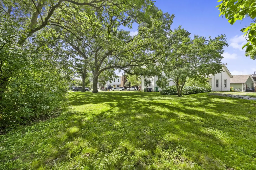 14323 South Beacon Avenue Orland Park IL 60462