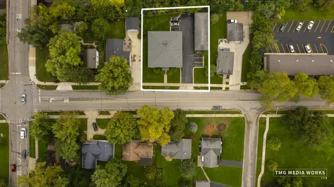 616 East 5th Avenue Naperville IL 60563
