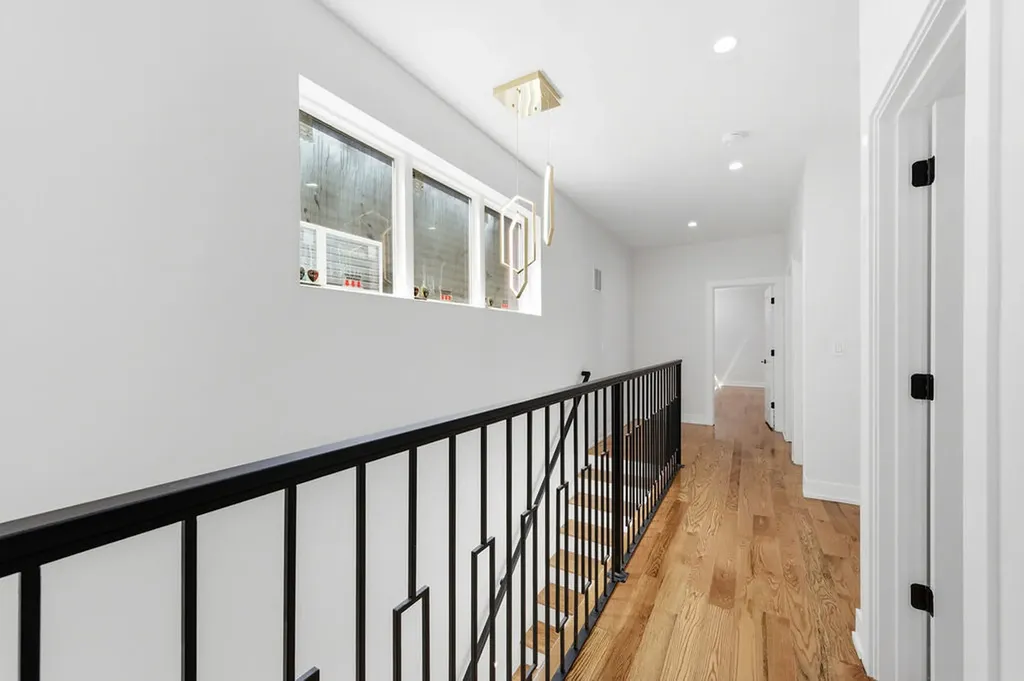 616 North Avers Avenue Chicago IL 60624