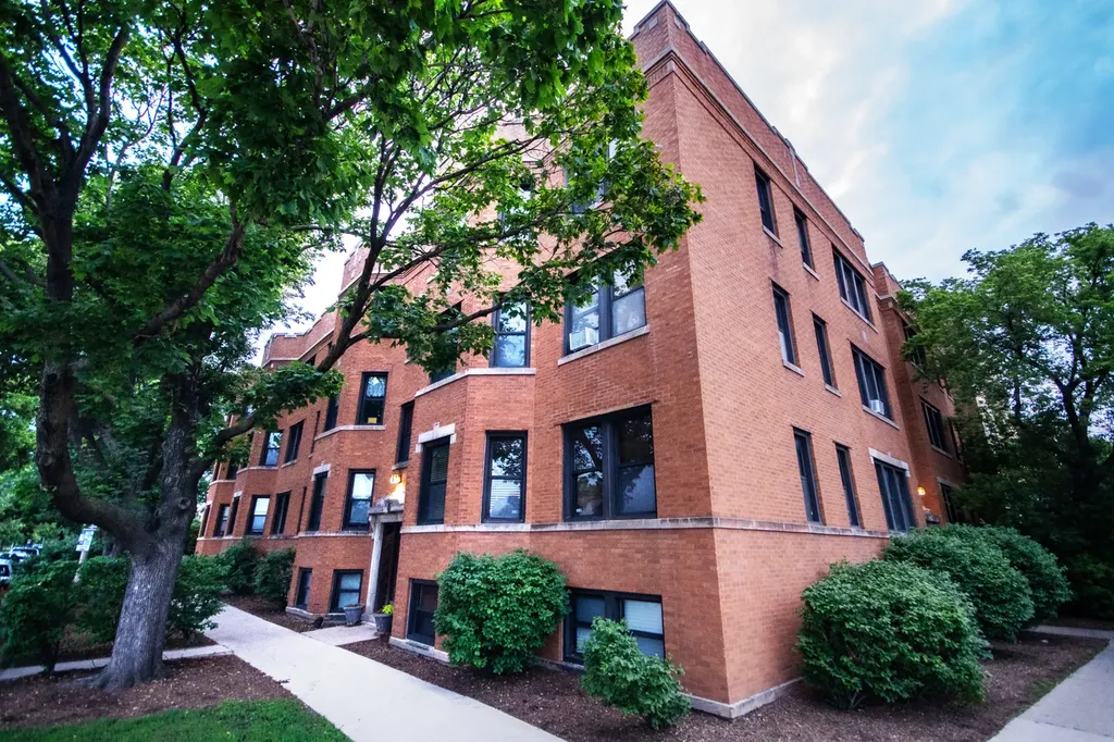 846 Wesley Avenue Oak Park IL 60304